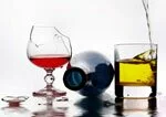 Рак провоцирует даже капля алкоголя